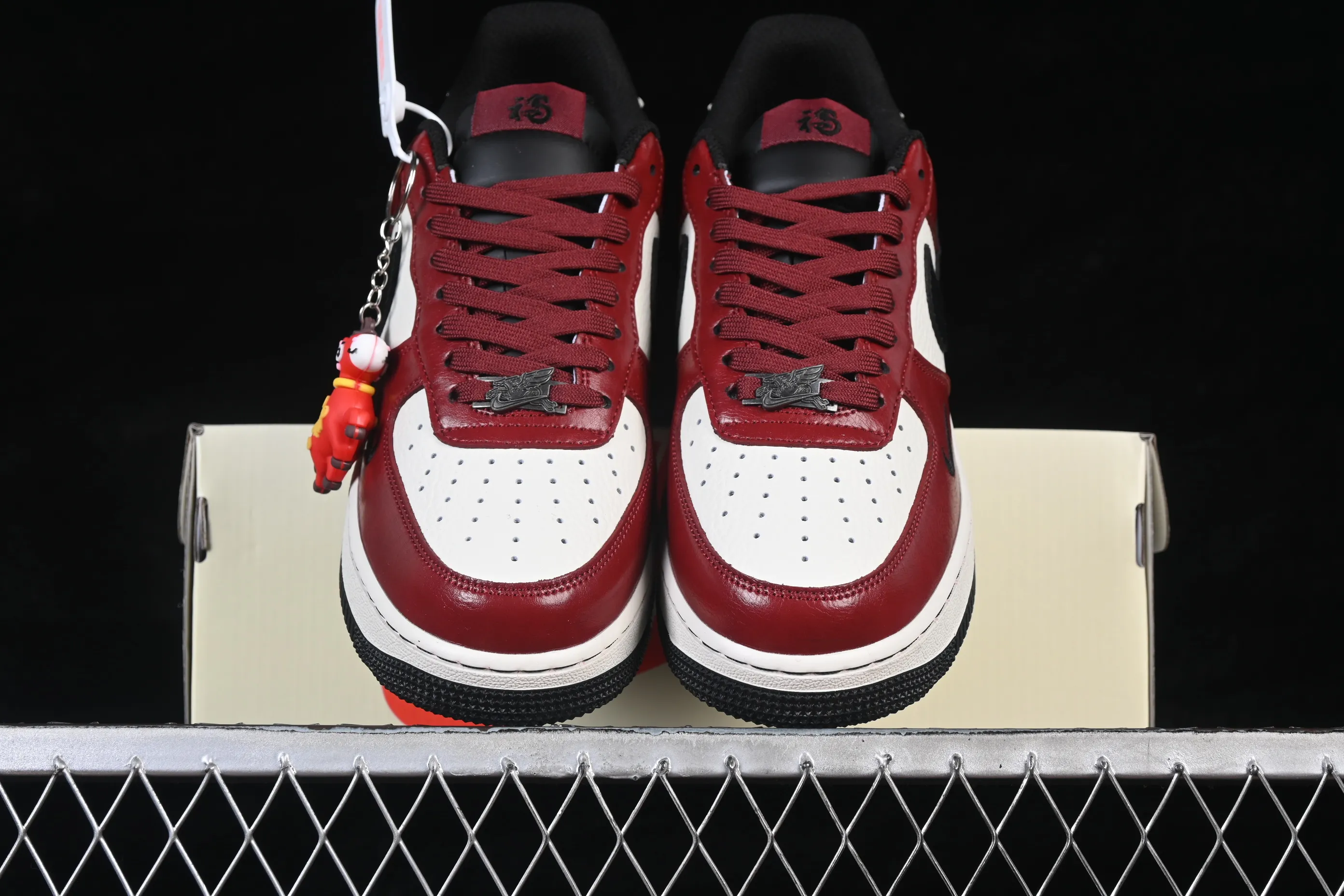 All categories Nk Air Force 1 Air Force series Nk Air Force 1 Low Air Force low top Nike Air Force 1'07 Low Year of the Horse limited edition Red milk white Air Force 1 low top casual sneakers HF3148-102